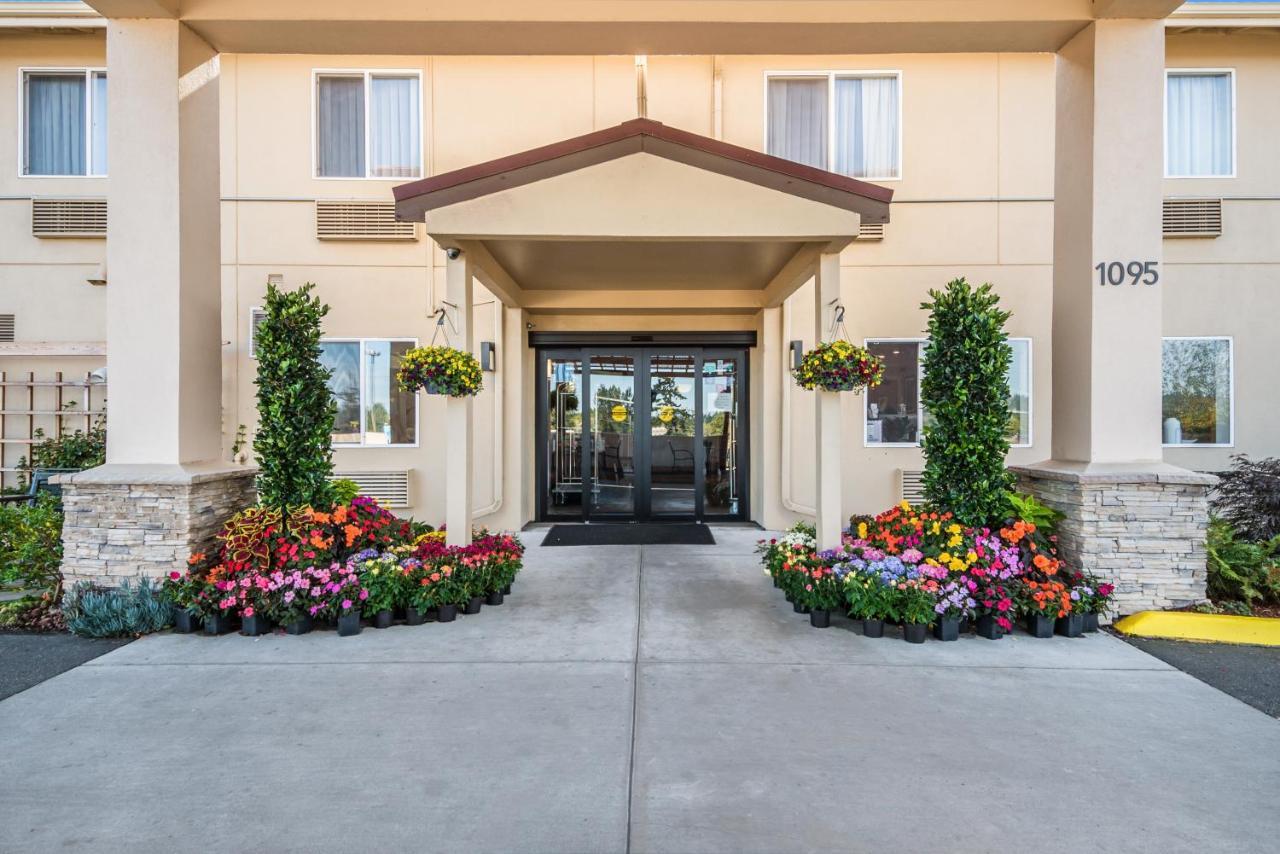 Red Lion Inn & Suites Sequim At Olympic National Park Ngoại thất bức ảnh