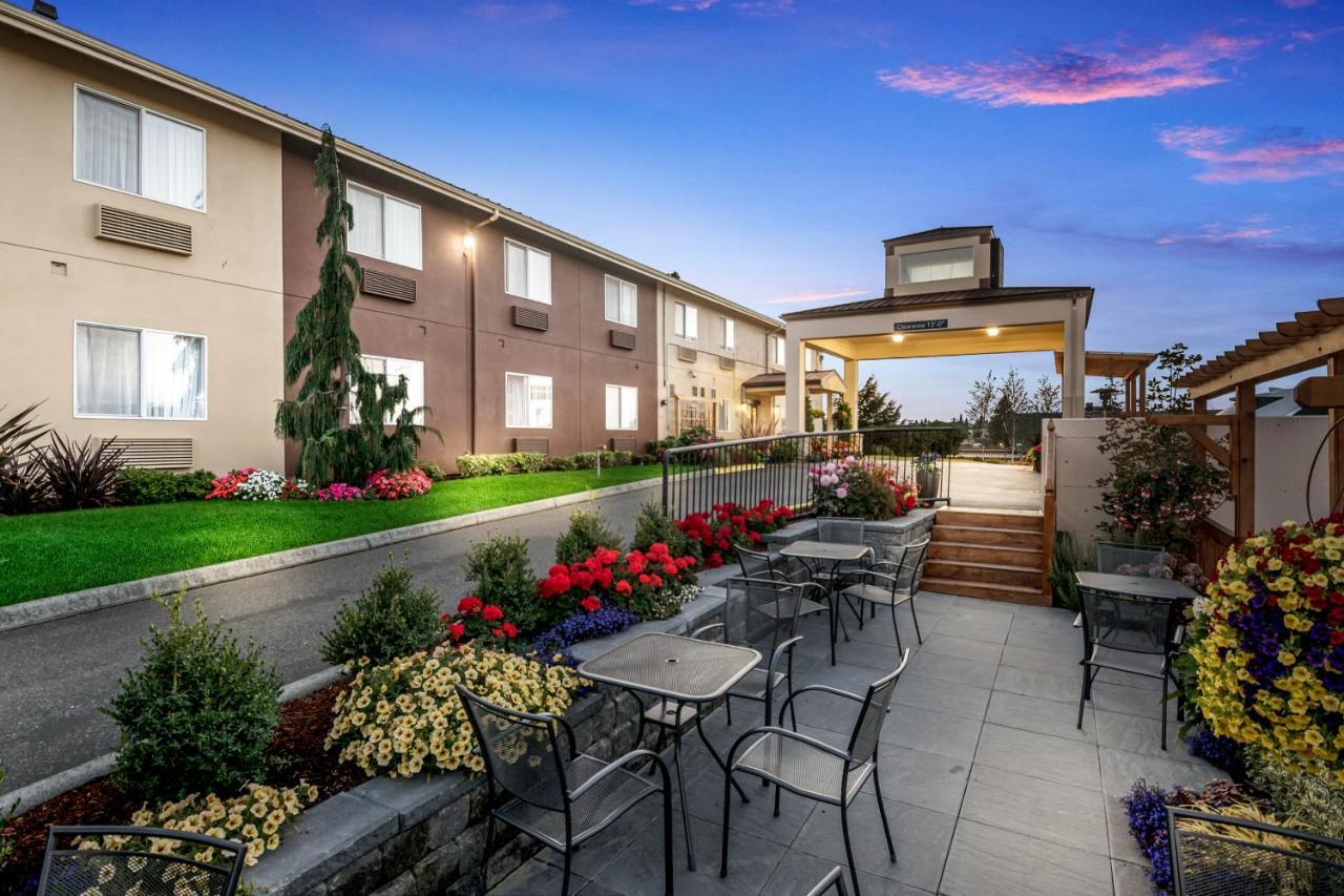 Red Lion Inn & Suites Sequim At Olympic National Park Ngoại thất bức ảnh