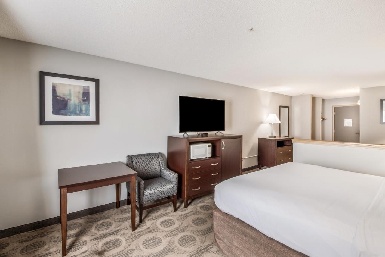 Red Lion Inn & Suites Sequim At Olympic National Park Ngoại thất bức ảnh